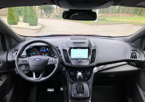 Ford Kuga cena 76800 przebieg: 89080, rok produkcji 2017 z Gdynia małe 781